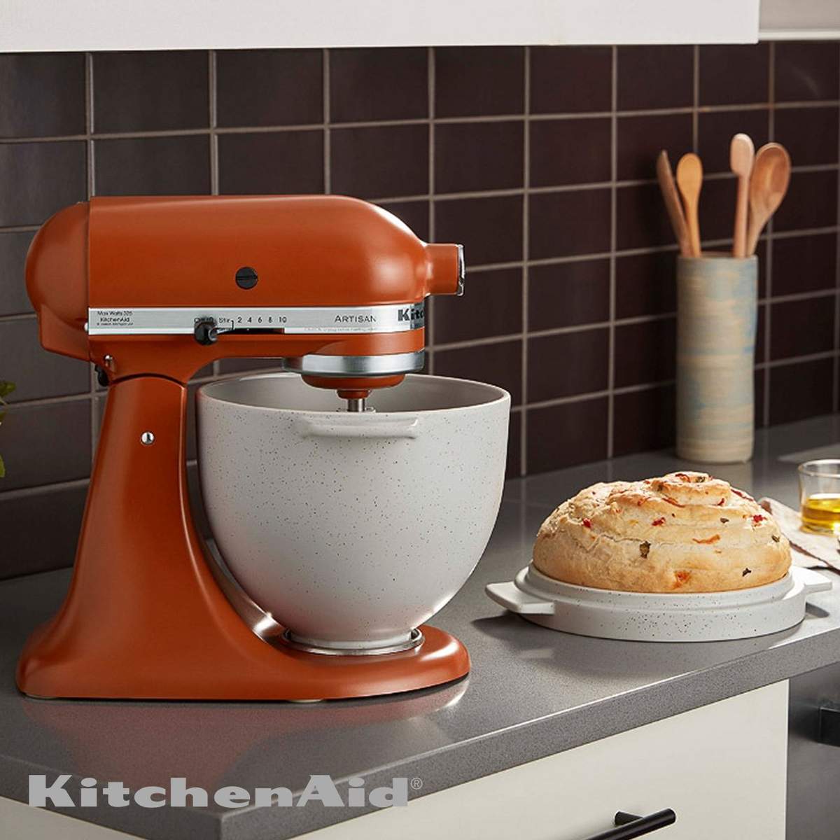 Ciotola in ceramica KitchenAid per pane con coperchio 4,7L 5KSM2CB5BGS - immagine 9