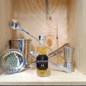 The Antiquary Scotch Whisky Mignon