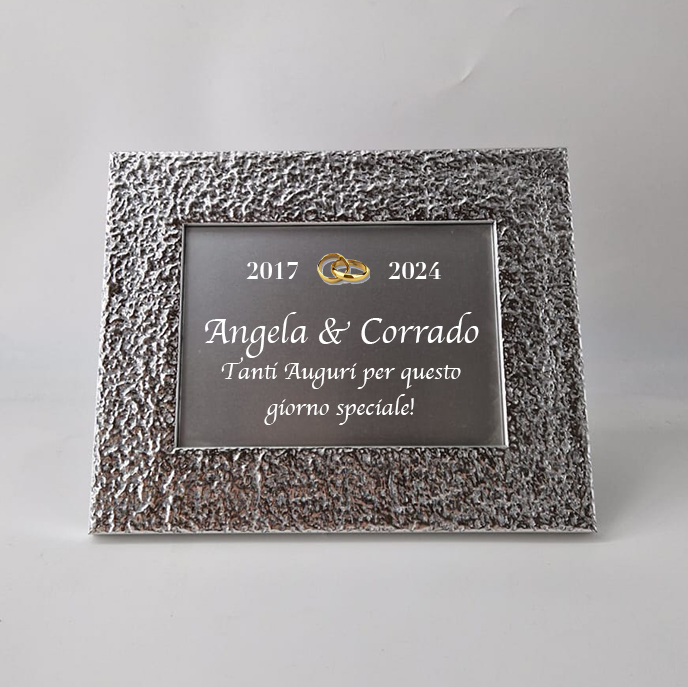 Cornice Argentata con Goffratura